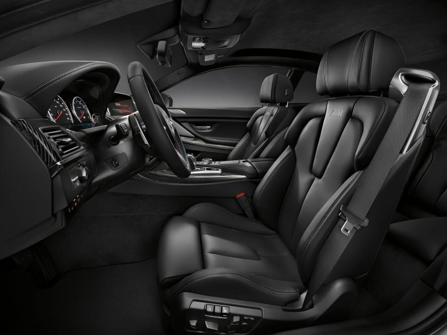  BMW M6 Coupe Competition Package 2015 года  (фото 11 из 14)